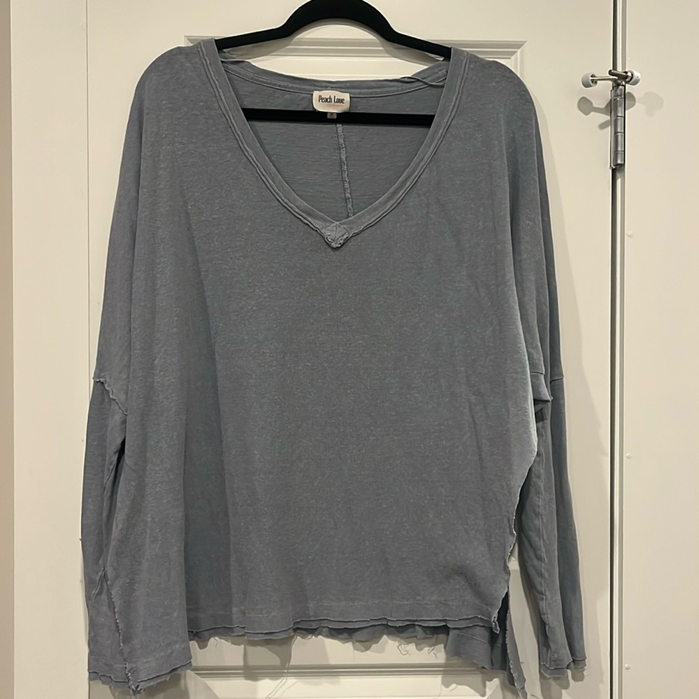 Peach Love women’s top